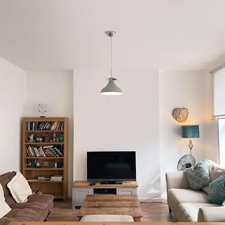 Wonderful 3 Bed In Old Market Appartement Bristol